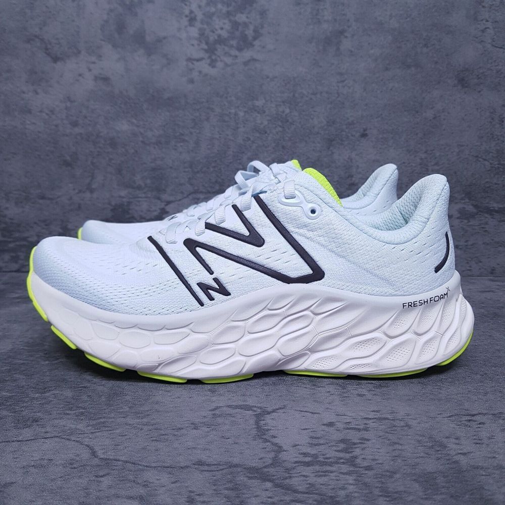NEW BALANCE Fresh Foam‎ X More v4 Running Shoes Womens 9.5 Ice Blue Volt